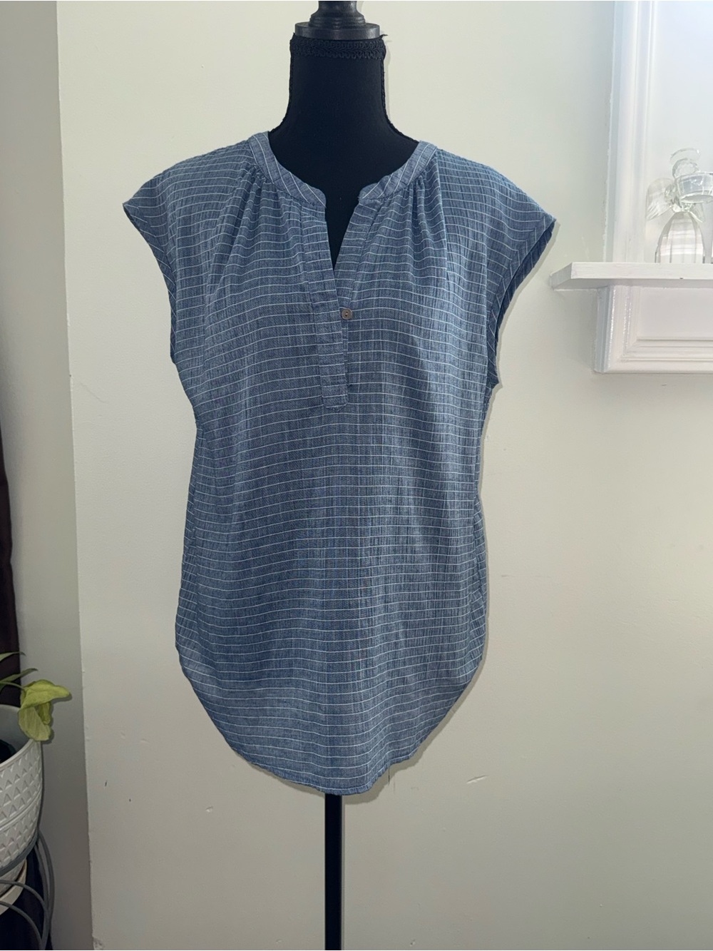 Jane and Delancey Navy Stripe Split Henley Cap Sleeve Top